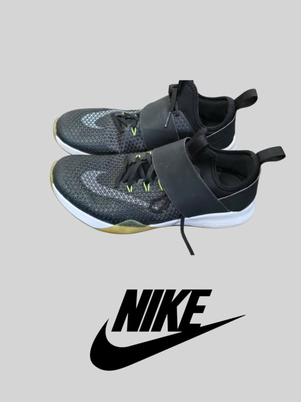 Nike Air Zoom Strong Black Training Athletic Midfoot Strap Sneakers Womens 8
